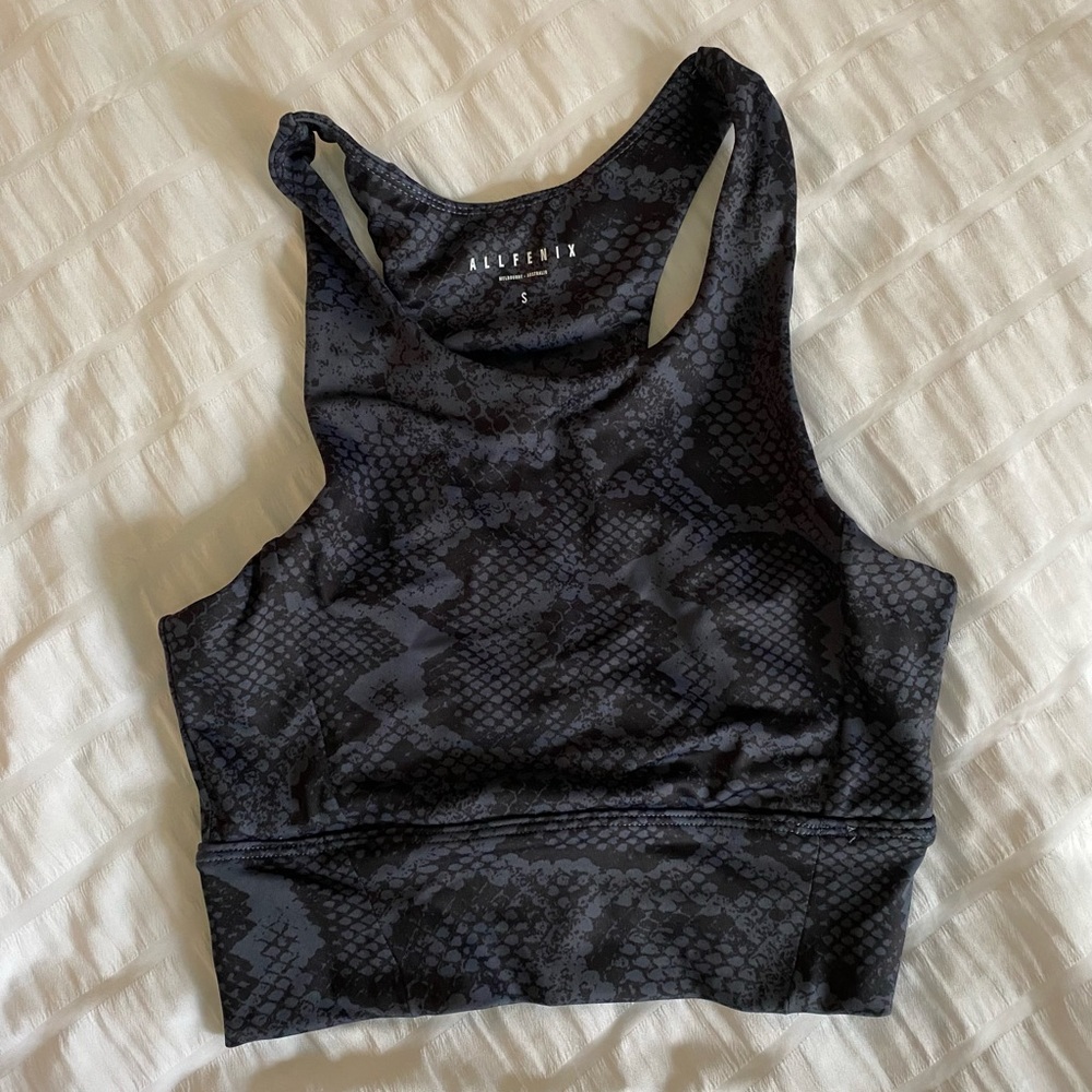 ALL FENIX HIGH NECK LONG LINE SPORTS BRA (no pads)